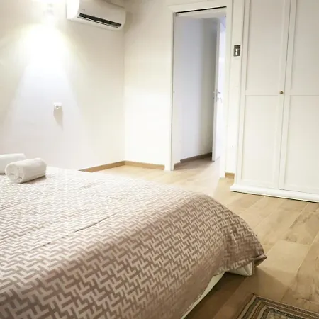 Casa Giardini 招待所 2*