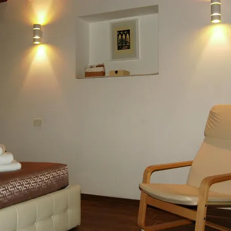 招待所 Casa Giardini 2*