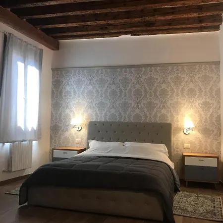 Casa Giardini Венеция