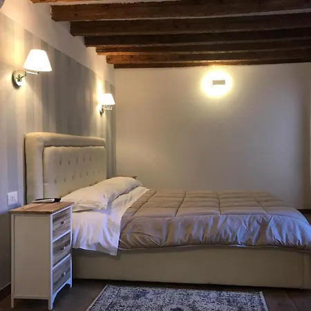 Casa Giardini Гостевой дом