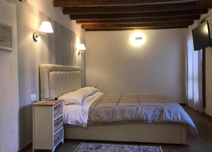 Casa Giardini ゲストハウス